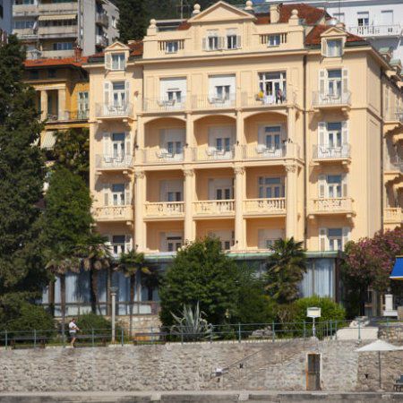 Hotel Lungomare - Liburnia 3*